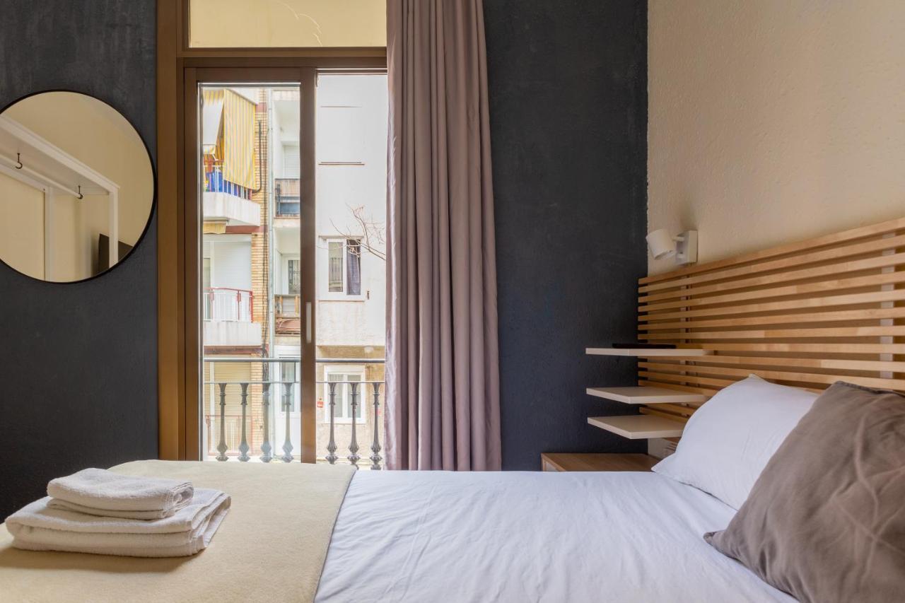 Mambo Tango Hostel Barcelona Exterior photo